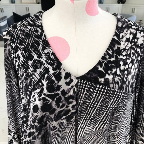 Joseph Ribkoff Lg Slv V Neck Layered Abstract Print Flowy Top Blk Grey Wht Sz 2 - Picture 3 of 10
